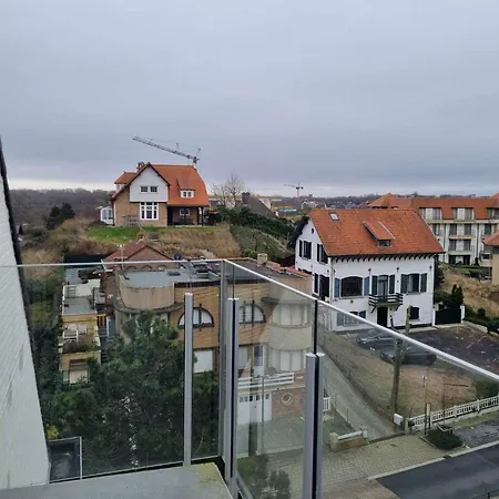 Kunstenaarslaan * De Panne