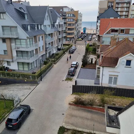 Kunstenaarslaan * De Panne