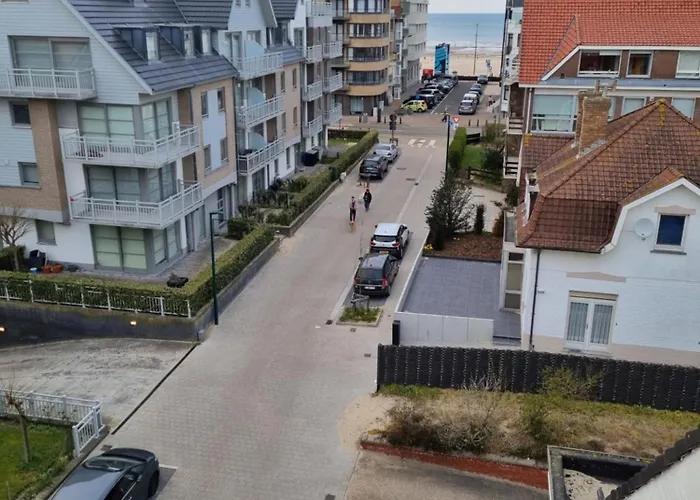 Kunstenaarslaan * De Panne